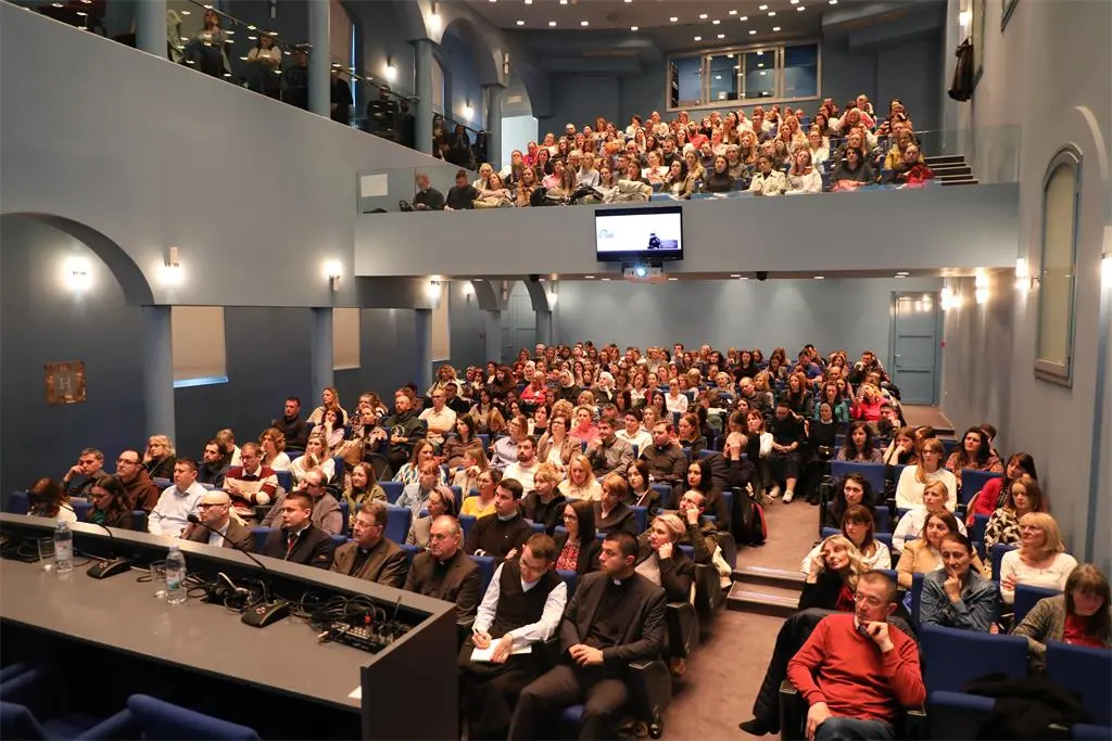 250322-strucni-skup-djelatnika-katolickih-skola-10